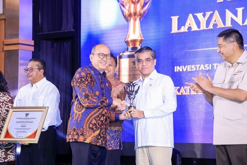 Kemnaker Raih Terbaik II Anugerah Layanan Investasi 2026
