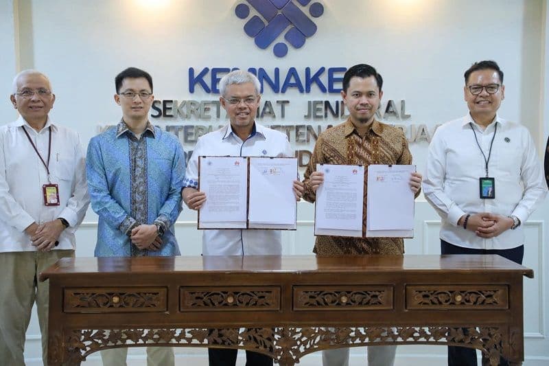 Kemnaker dan Huawei Perkuat Sinergi Pengembangan SDM melalui Pendidikan Vokasi dan Industri