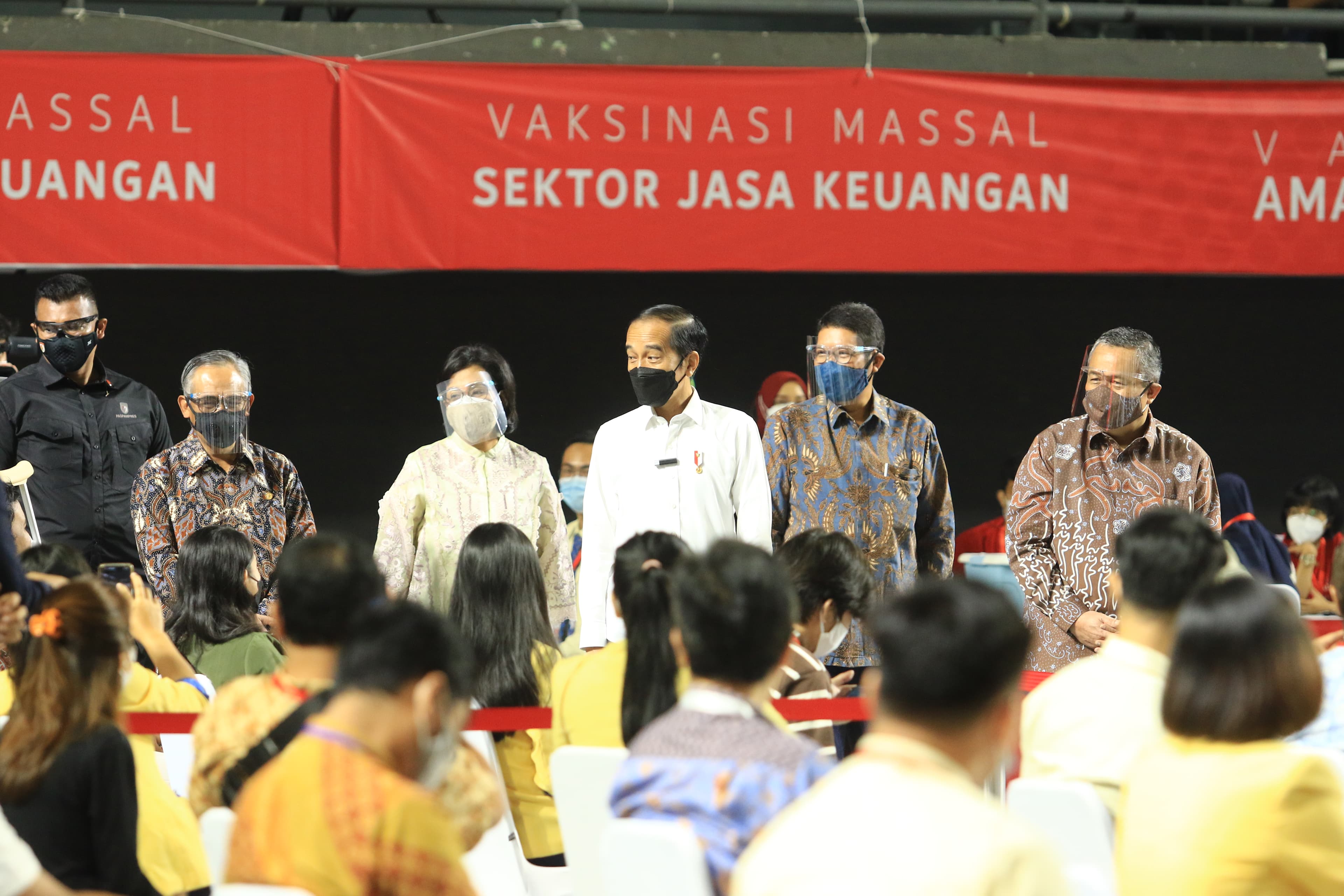 OJK Percepat Vaksinasi Pelaku Industri Jasa Keuangan