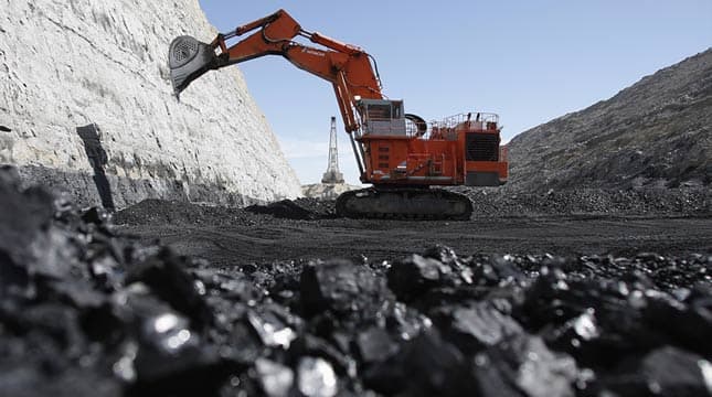 Bank Waspadai Harga Komoditas Pertambangan Turun