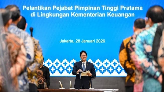 Menkeu Purbaya Resmi Lantik 22 Pejabat Baru di Bea Cukai