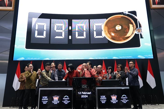 Tiga Emiten Resmi Melantai di BEI Hari Ini
