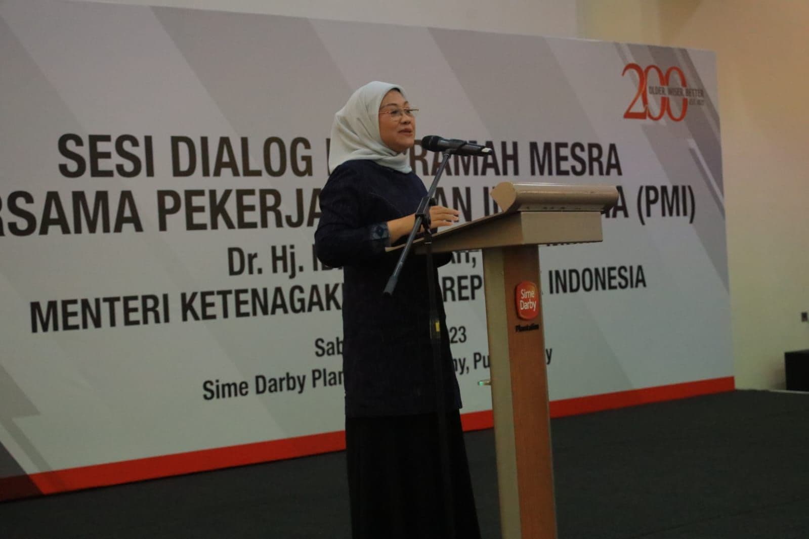 Lindungi PMI di Luar Negeri, Menaker Ida Sosialisasikan Permenaker Nomor 4 Tahun 2023