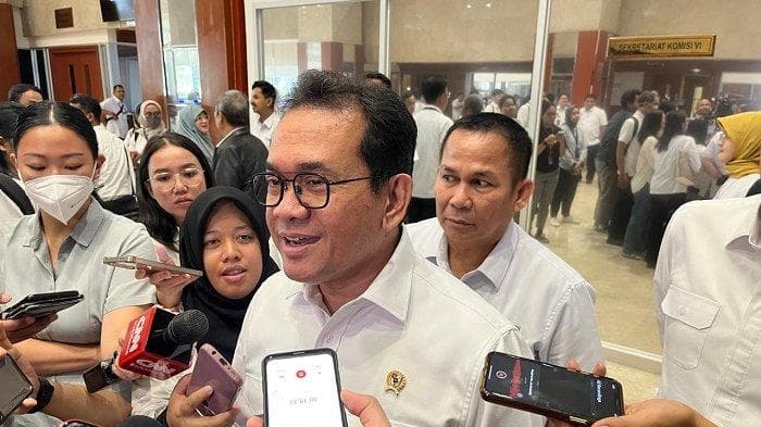 Meski Industri Dapat Pasokan, Mendag Berharap Harga Plastik Dapat Segera Turun