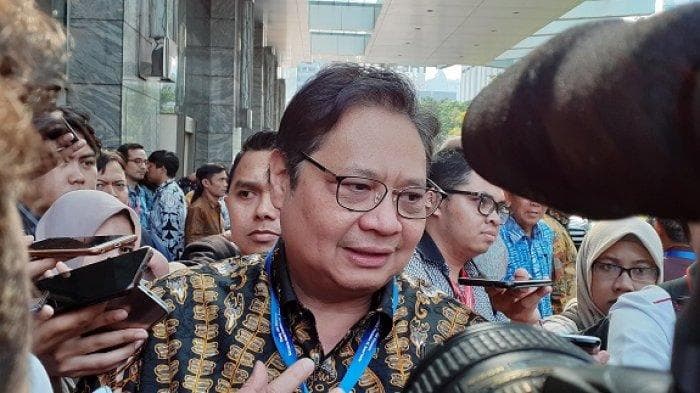 Menko Airlangga Tanggapi Santai Pencabutan Status Negara Berkembang RI