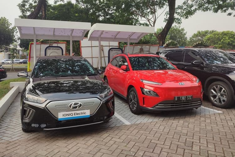 BUMN Dorong Percepatan Penetrasi Kendaraan Listrik di Indonesia