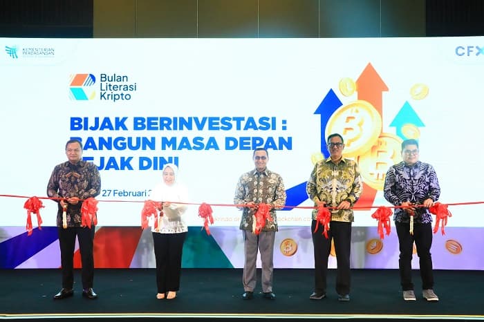 Lewat Program ‘Bulan Literasi Kripto 2025’, OJK Dorong Peningkatan Literasi Aset Kripto di Masyarakat