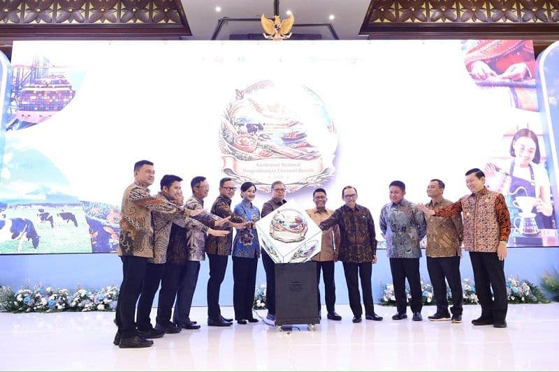OJK Bongkar Strategi Besar Genjot Ekonomi Daerah, Dari Kopi hingga Film Siap Jadi Mesin Uang Baru!