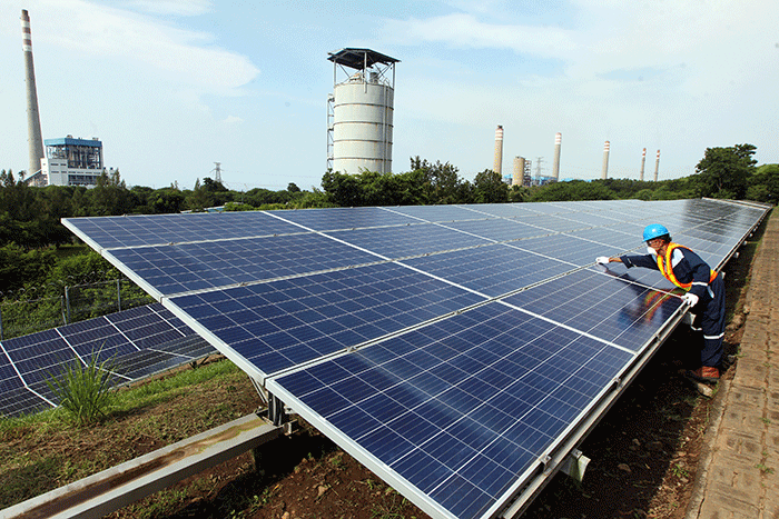 Ada Kabar Lirik Bisnis Panel Surya, Simak Prospek COAL