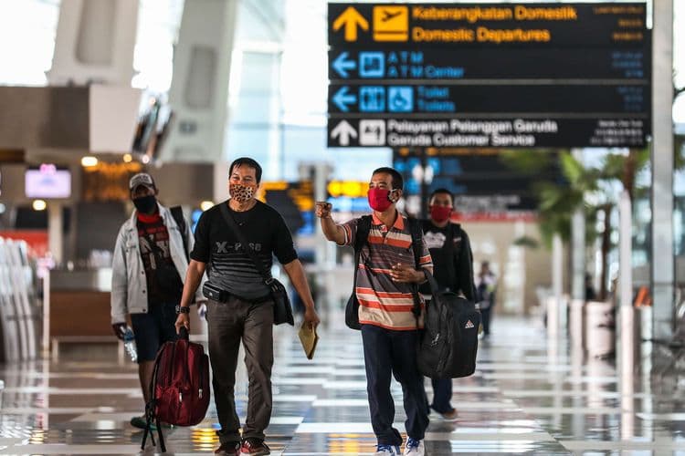 Menhub Sebut Penumpang Transportasi Umum di Nataru Naik Hampir 7 Persen