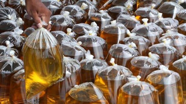 Produsen Wajib Lapor Realisasi Penyaluran Minyak Goreng Curah ke SIMIRAH