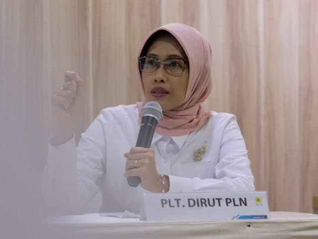 PLN Teken Kontrak Pembangunan Pembangkit Listrik Senilai 12 Triliun