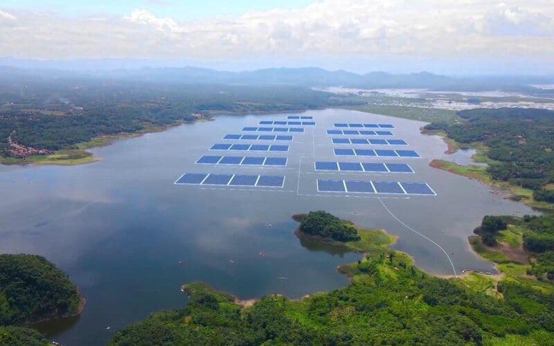 Kejar Ambisi Bangun PLTS 100 GW, ESDM Petakan 250 Bendungan di Seluruh Indonesia