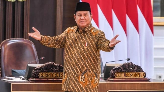 Prabowo Klaim Program MBG Sukses dan Ciptakan 290 Ribu Lapangan Kerja