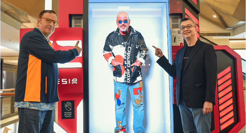 V2 Indonesia Perkenalkan Proto M, Perangkat Komunikasi dan Media Holografik Meja Pertama di Dunia