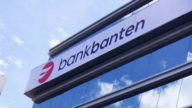 Rina Dewiyanti Resmi Jabat Komisaris Non Independen Bank Pembangunan Daerah Banten