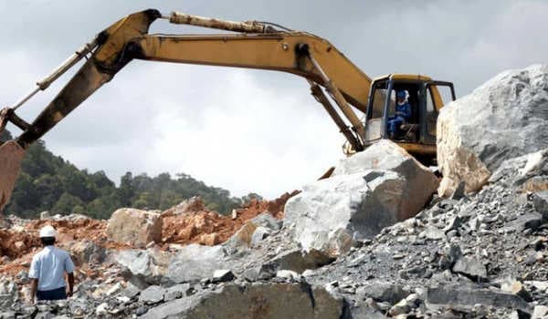 MITI Kembali Bergantung Pada Tambang Granit