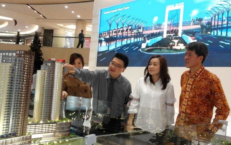 Tekor Nilai Tukar, Laba PWON Turun 90%