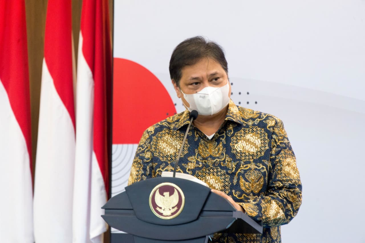 Dalam Rangka Pelaksanaan PPKM Mikro, Pemerintah Beri Bantuan 35 Juta Masker