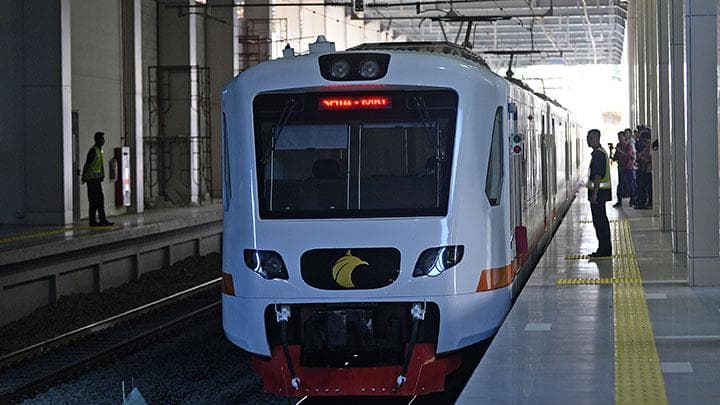 Mulai Hari Ini, Railink Kembali Operasikan Kereta Api Bandara