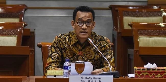 Erick Thohir Copot Refly Harun Dari Komisaris Utama Pelindo I