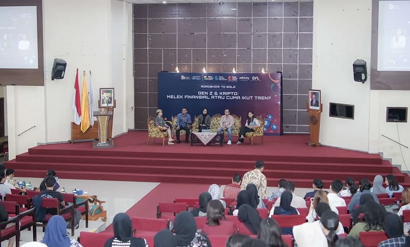 Gen Z Serbu Kripto! 60% Investor Didominasi Anak Muda, OJK Ingatkan Bahaya FOMO yang Mengintai
