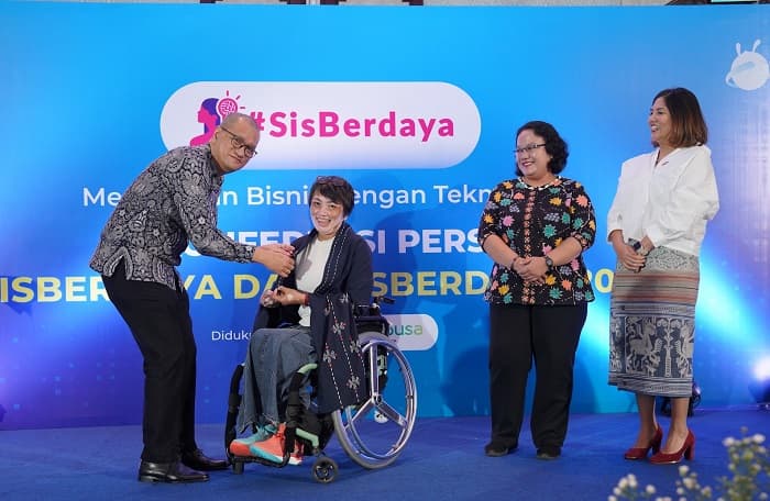 DANA & Ant International Targetkan 5.000 UMKM Perempuan Belajar Bisnis hingga AI Lewat SisBerdaya & DisBerdaya 2025