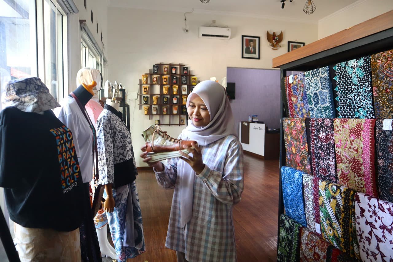 SMGR Dorong Pelaku UMKM Hasilkan Produk Ramah Lingkungan