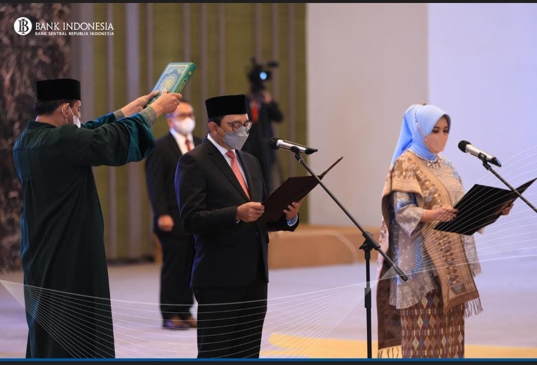 Juda Agung dan Aida Budiman Resmi Jabat Deputi Gubernur Bank Indonesia
