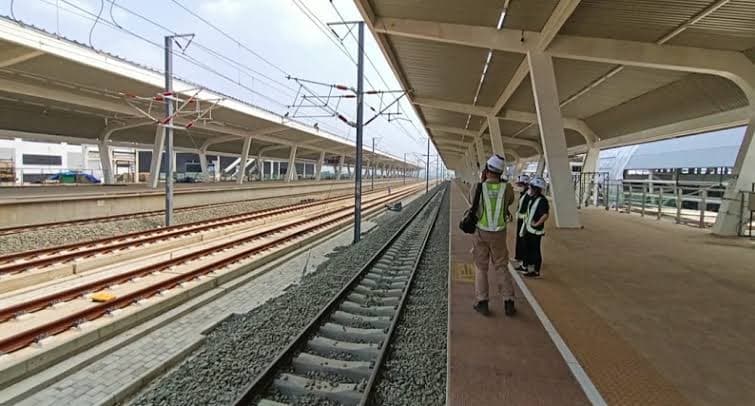 Pembangunan Akses Jalan ke Stasiun Kereta Cepat Karawang Dipercepat