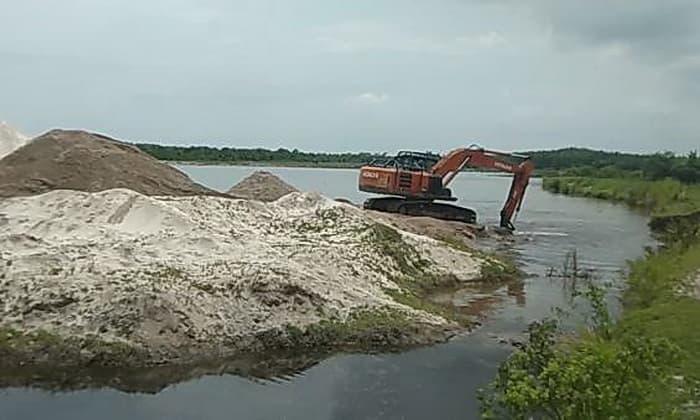 Izin Tambang Pasir Kuarsa dari Pemda Bakal Ditarik Pemerintah Pusat