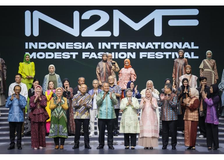 MenKopUKM Optimistis Industri Modest Fashion Indonesia Bisa Jadi Tren Global