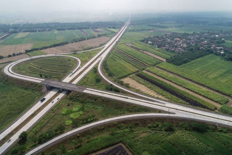 2021, Tarif Tiga Ruas Tol Trans Jawa Bakal Naik