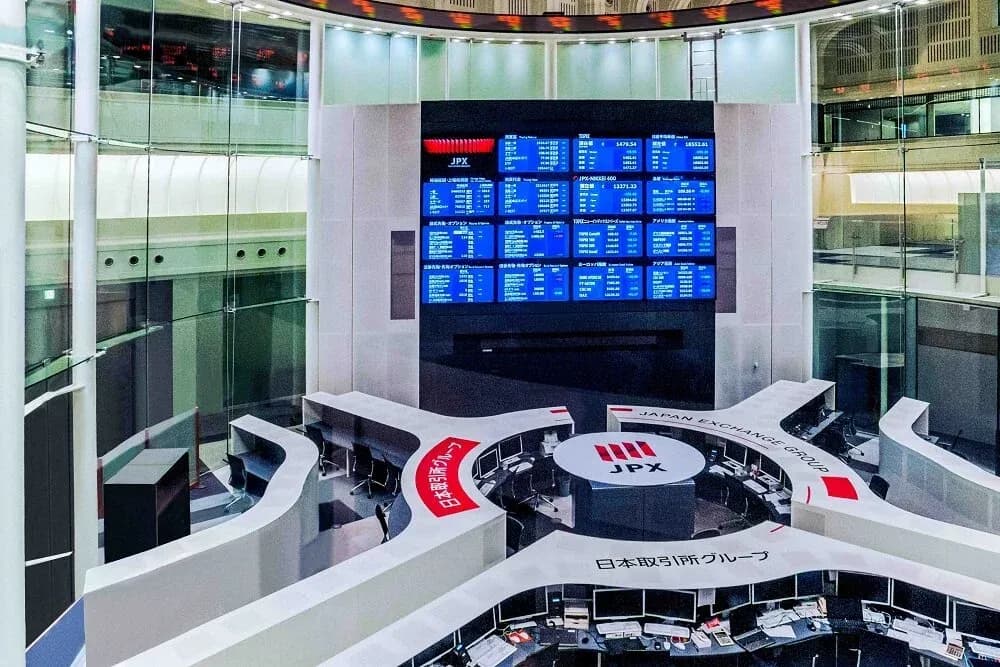 Indeks Nikkei Turun 0,12 Persen