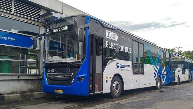 Seluruh Layanan Transjakarta-MRT Kembali Beroperasi Normal per 1 September