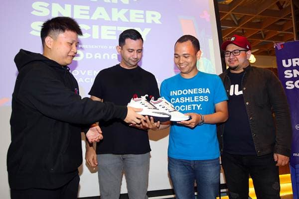 Asia Tenggara Urban Sneaker Society, Kolaborasi Produk Lokal dan Internasional