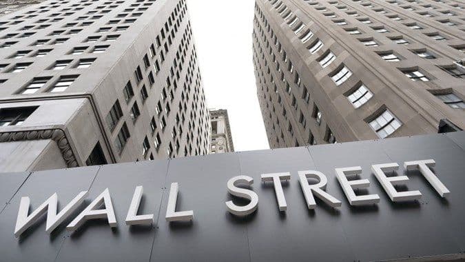 Wall Street Menguat, Indeks S&P 500 dan Komposit Nasdaq Rekor