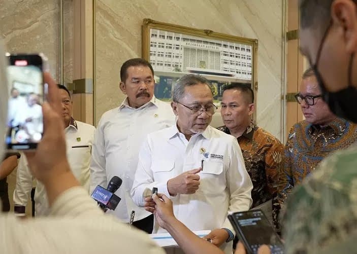 Sambangi Kejagung, Zulhas Minta Dukungan Bentuk Satgas Impor Ilegal
