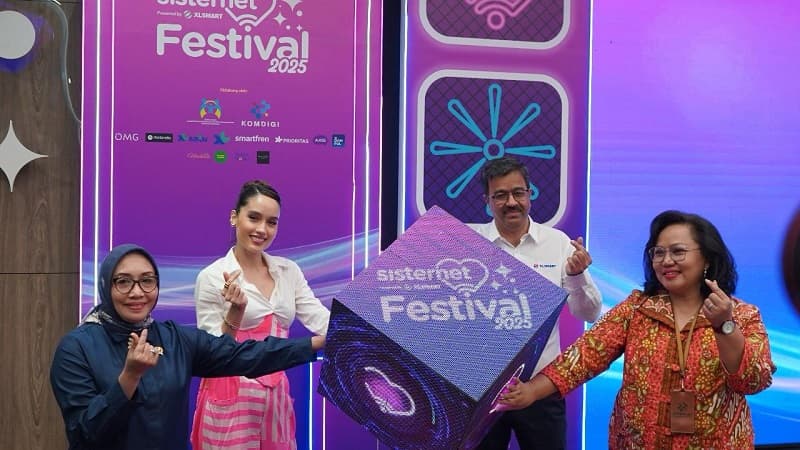 XLSMART Gerakkan 1 Juta Perempuan Indonesia Menuju Kemandirian Digital Lewat Sisternet Festival 2025