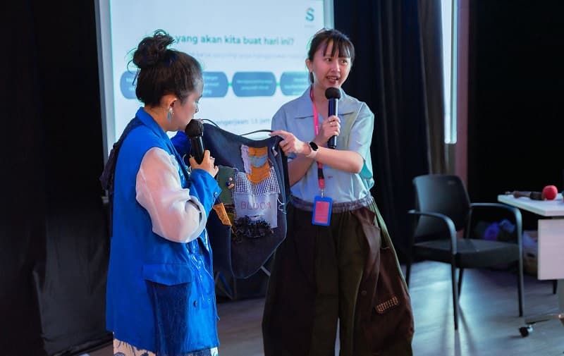 CEO Rajeev Sethi Resmi Perkenalkan Identitas Korporat Baru XLSMART