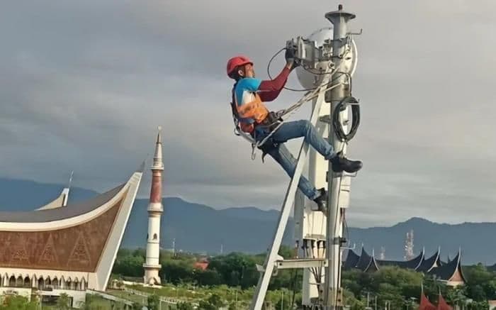 Pascamerger Kinerja Meledak! EXCL Raup Pendapatan Rp42,49 Triliun, Laba Melonjak 63%