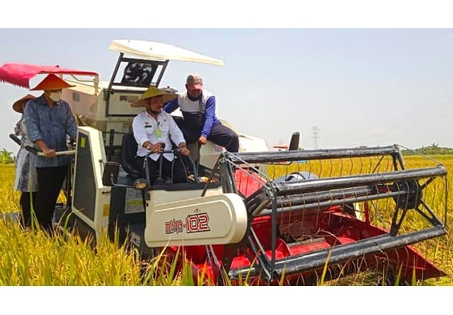 Mentan Dorong Kepala Daerah Gulirkan Penggunaan Alsintan Hadapi El Nino