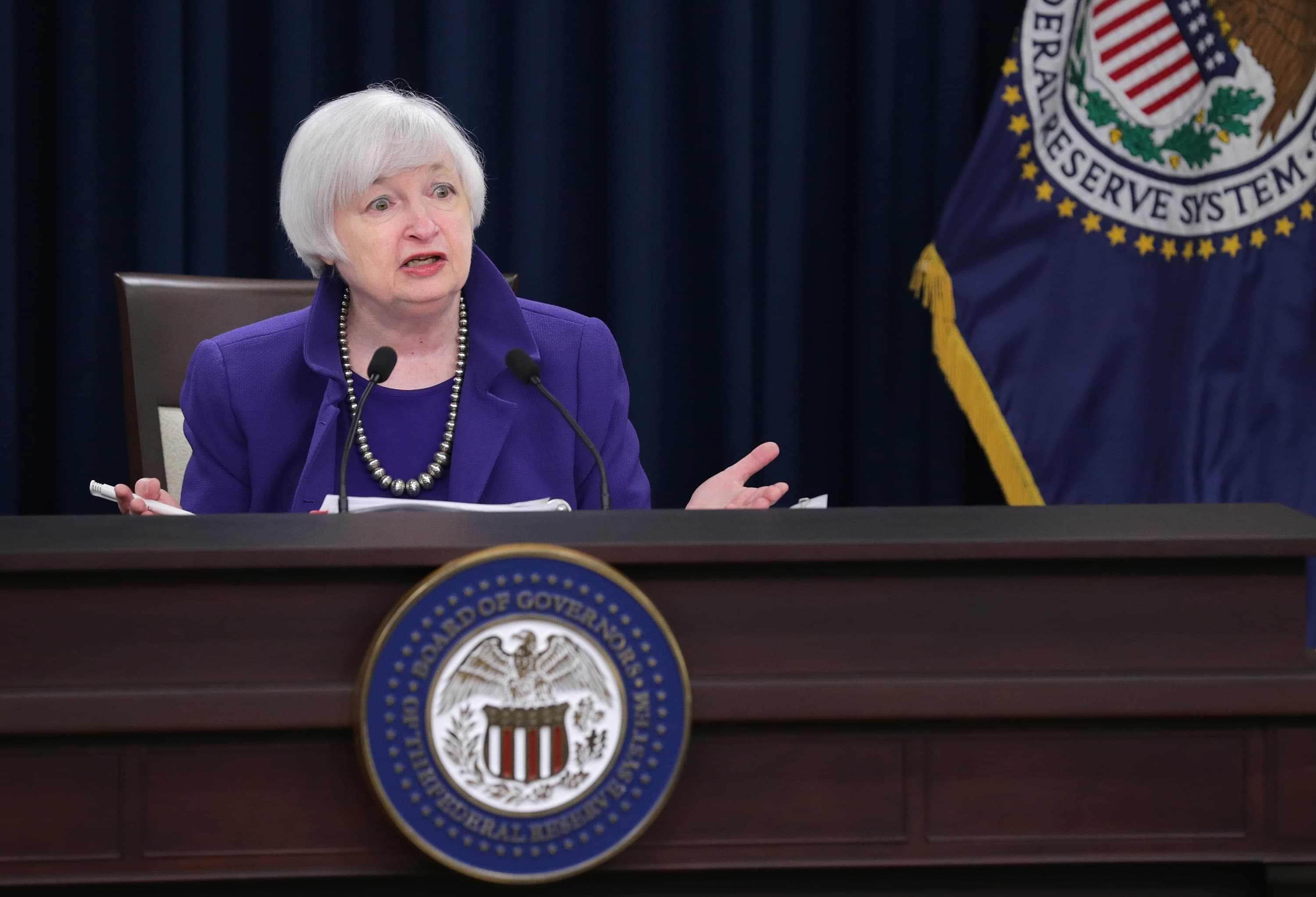 Dolar AS Melemah Akibat Pernyataan Yellen