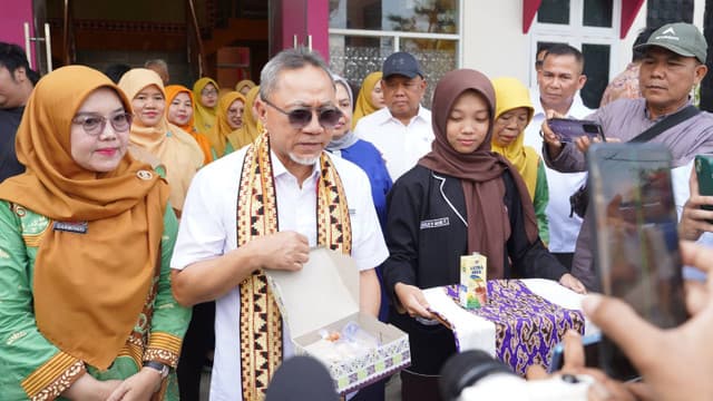Zulhas Akui Anggaran Buat Program Makan Gratis Masih Belum Cukup