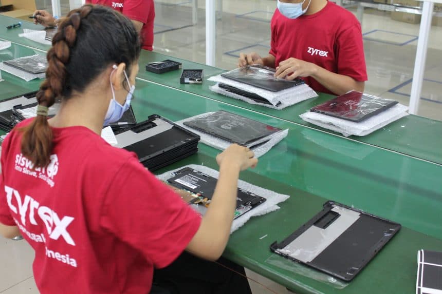 Tembus Pasar Global, Zyrexindo Resmi Lakukan Ekspor Perdana ke Amerika Serikat pada Agustus 2025