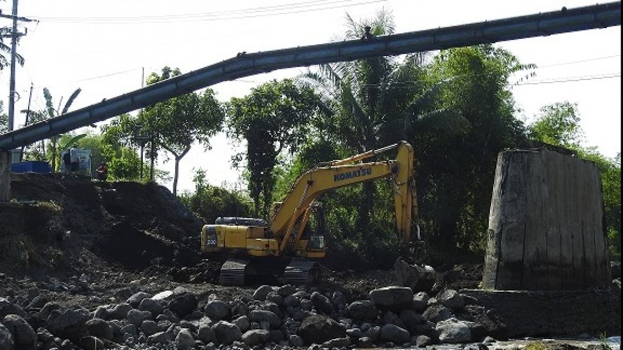 Kementerian PUPR Siapkan Jembatan Pengganti Sementara di Lumajang Yang Ambruk Akibat Lahar Dingin