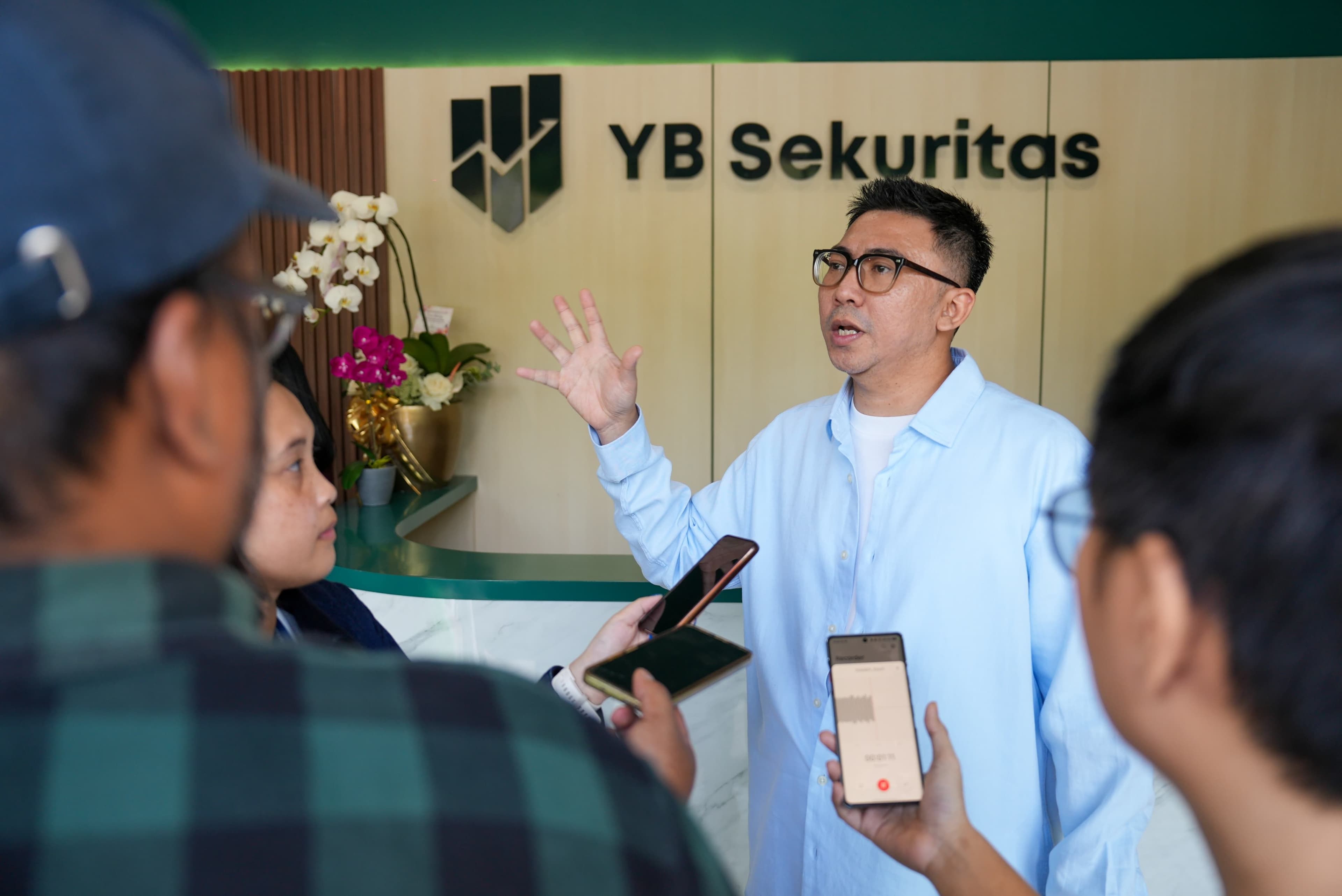 YB Sekuritas Buka E-Hub Puri Indah, Perkuat Edukasi dan Komunitas Investor di Jakbar