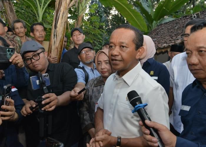 Bahlil Ungkap 11 Ribu Desa di Indonesia Belum Teraliri Listrik