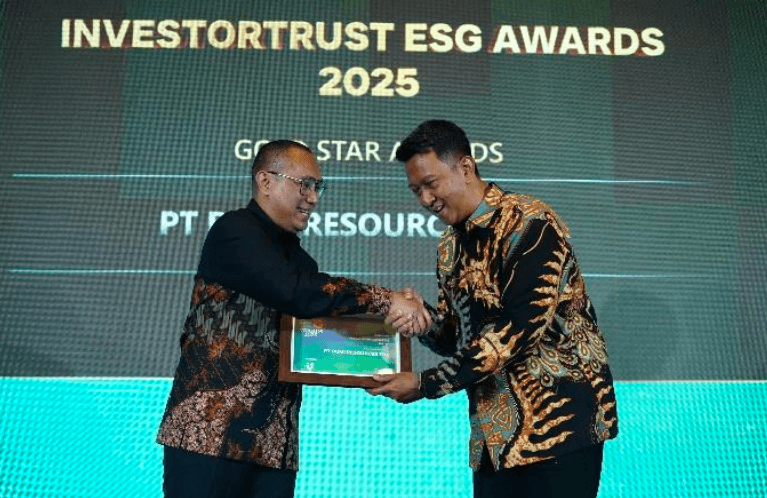 Bumi Resources Raih Gold Star Award – Big Cap dalam Investortrust ESG Awards 2025