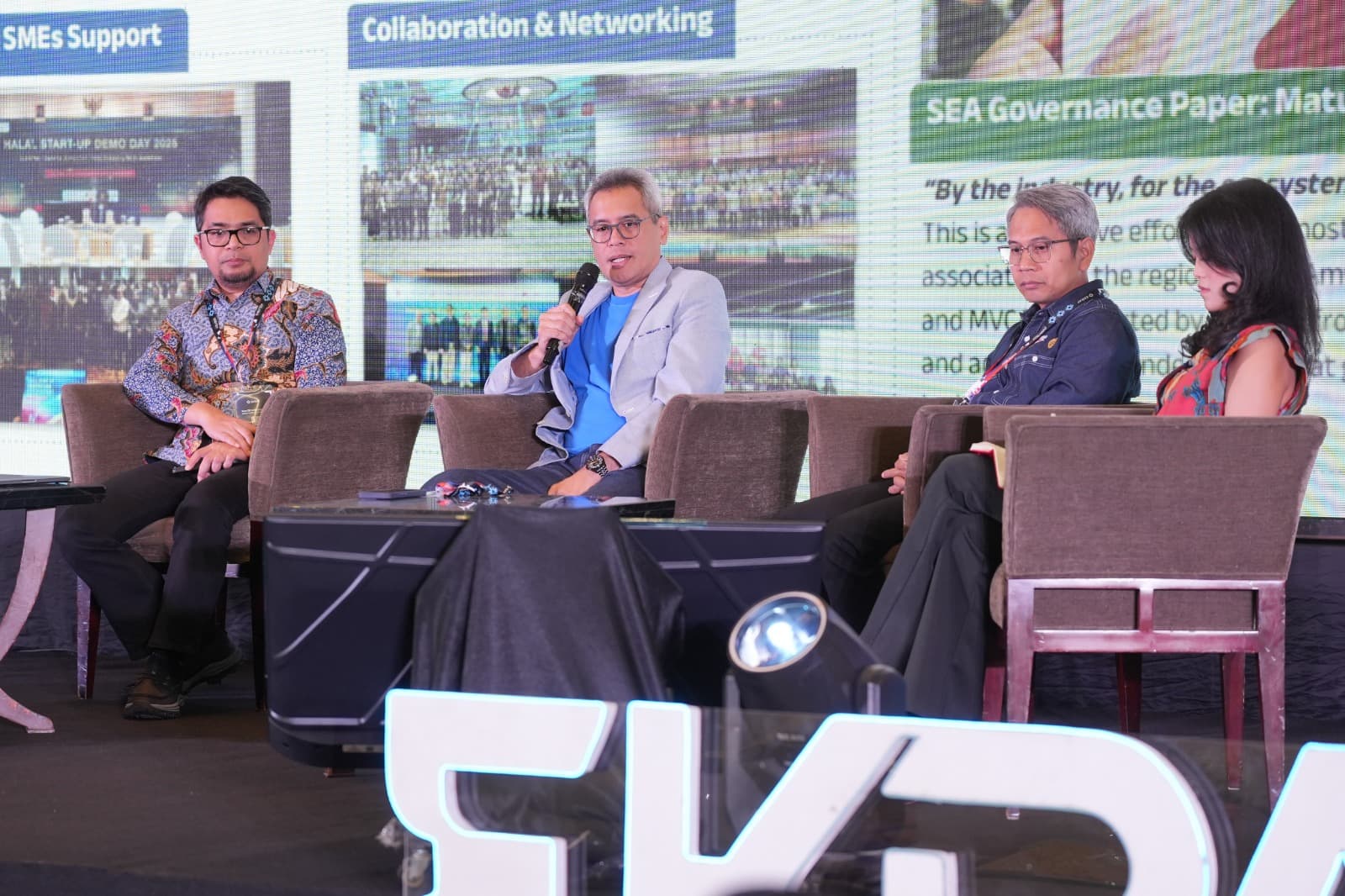 Ekraf Summit Dorong Startups Naik Kelas, Adaptif Menuju Indonesia Emas